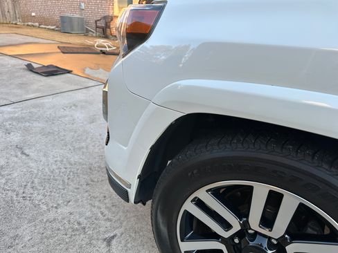 Used 2016 Toyota 4Runner Limited image 17