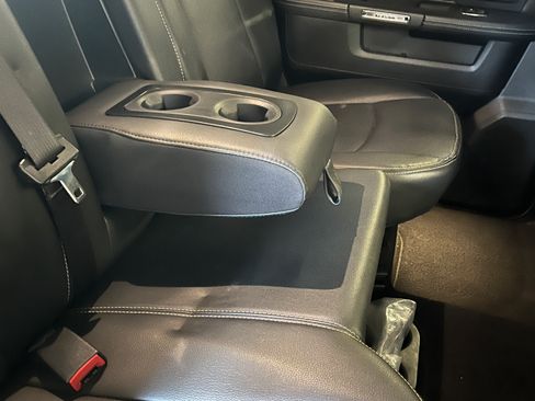 Used 2015 RAM 1500 Laramie w/ Convenience Group AWD/4WD image 16