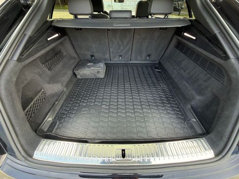 Used 2021 Audi Q8 Premium Plus w/ Premium Plus Package image 26