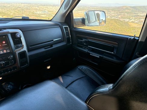 Used 2014 RAM 2500 Laramie image 11
