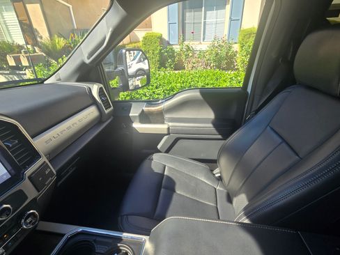 Used 2022 Ford F350 Lariat w/ Tremor Off-Road Package image 6