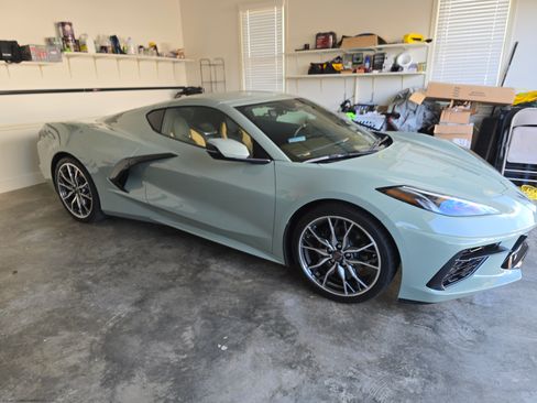 Used 2024 Chevrolet Corvette Stingray Preferred Cpe w/ Battery Protection Package image 12