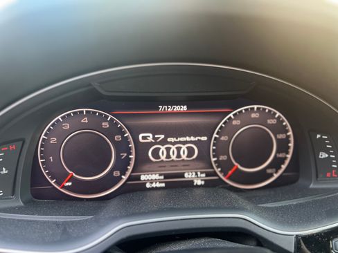 Used 2017 Audi Q7 3.0T Prestige AWD/4WD image 11