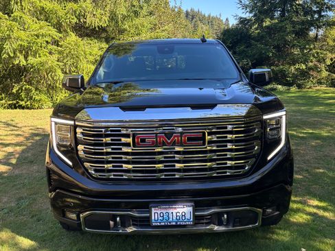 Used 2022 GMC Sierra 1500 Denali AWD/4WD image 8