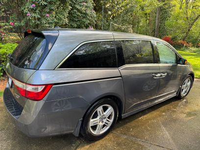 Used 2013 Honda Odyssey Touring Elite