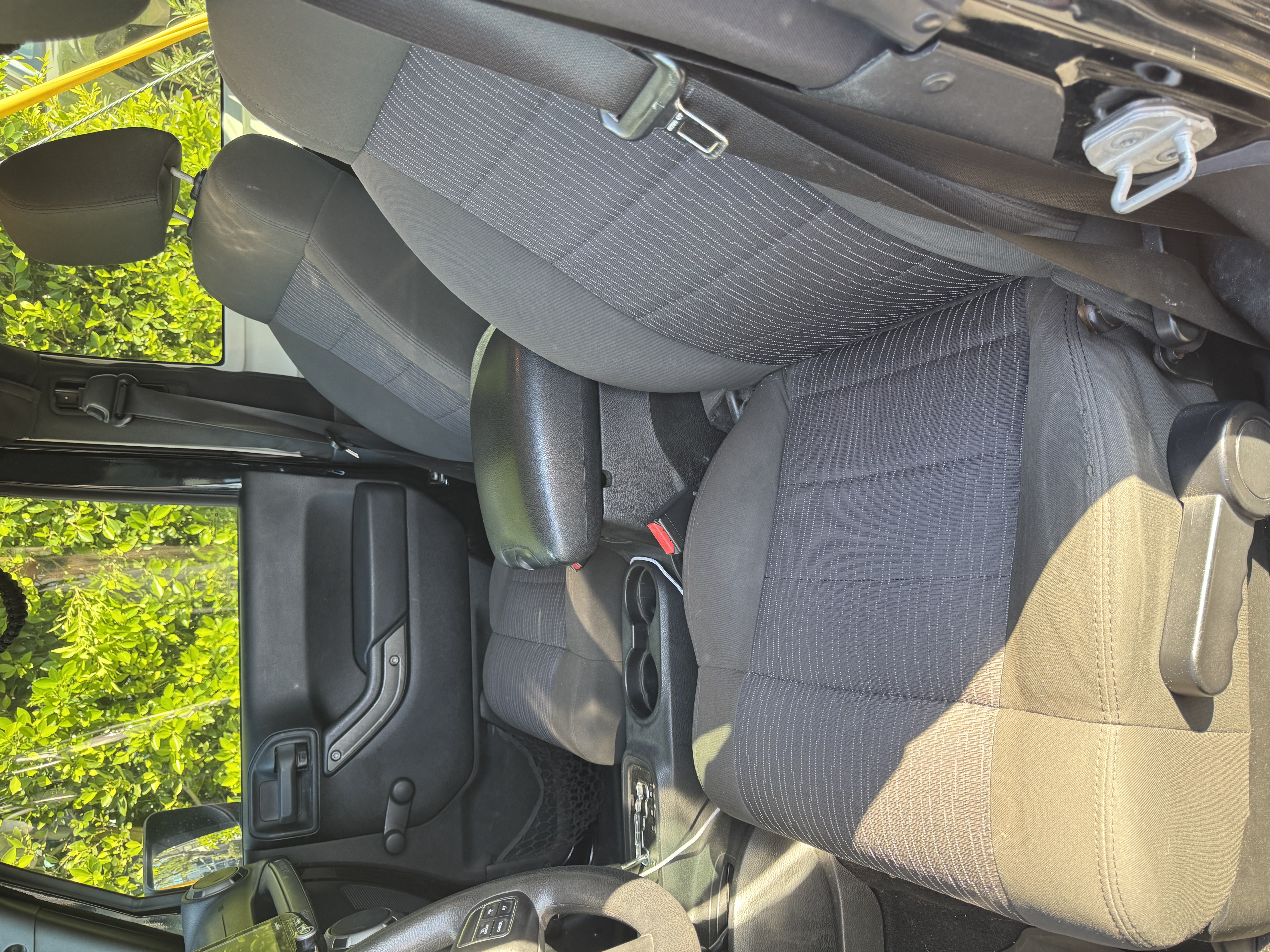 Used 2012 Jeep Wrangler Sport AWD/4WD image 16