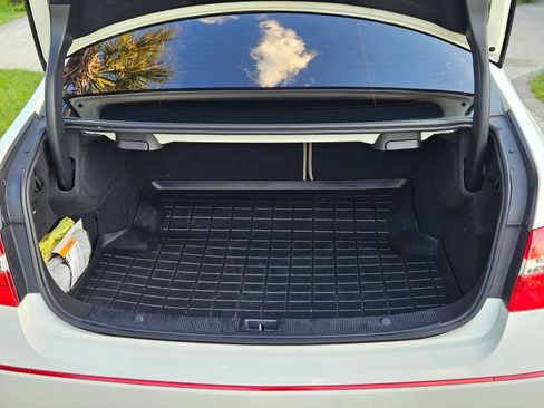 Used 2010 Mercedes-Benz E 350 Coupe image 19