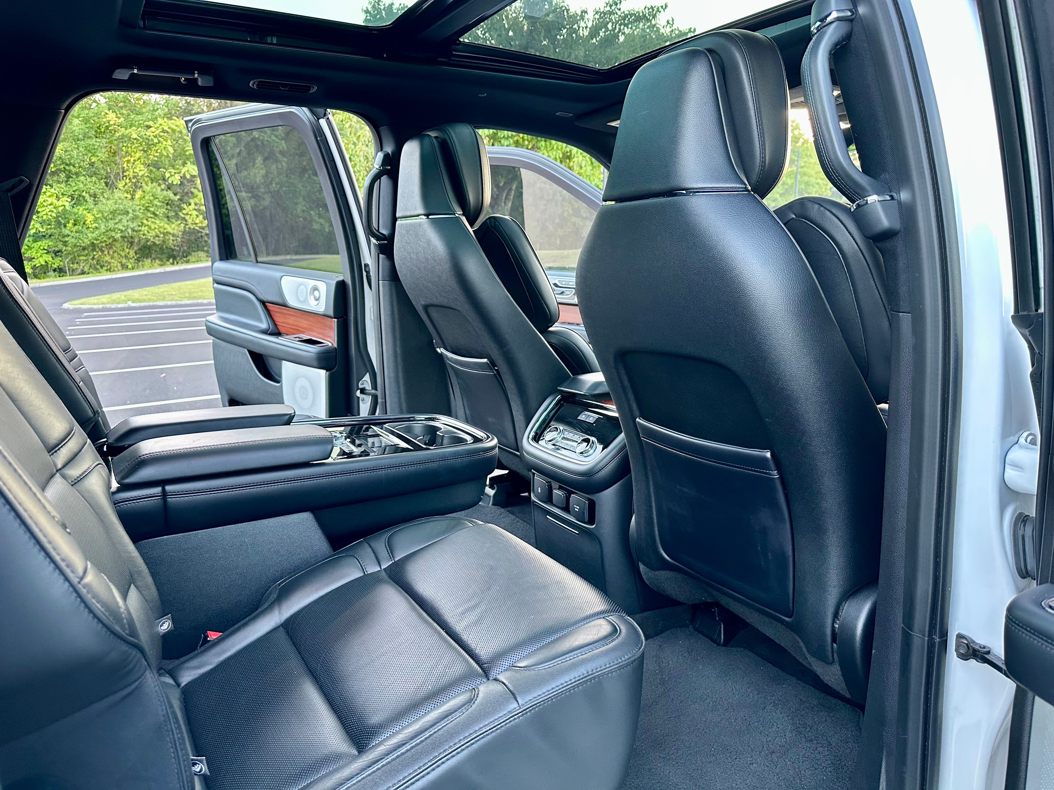 Used 2019 Lincoln Navigator L Reserve AWD/4WD image 22
