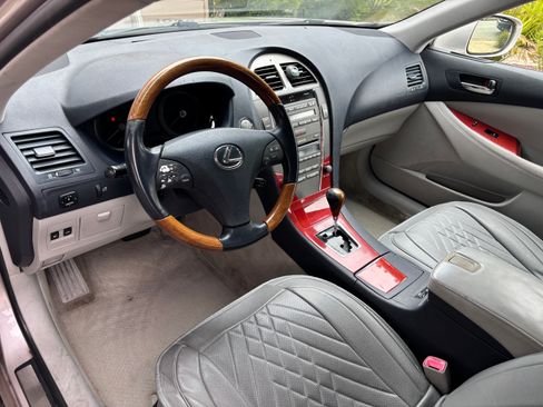 Used 2007 Lexus ES 350 w/ Premium Pkg FWD image 13
