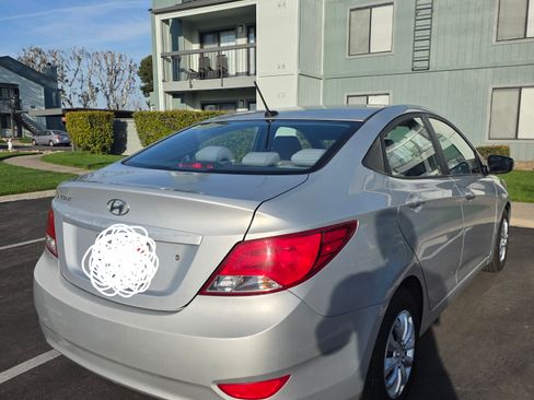 Used 2015 Hyundai Accent GLS image 8