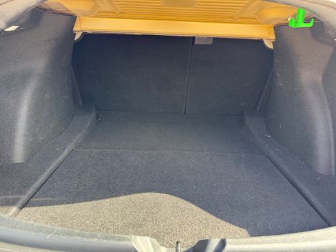 Used 2023 Tesla Model 3 Standard Range image 10