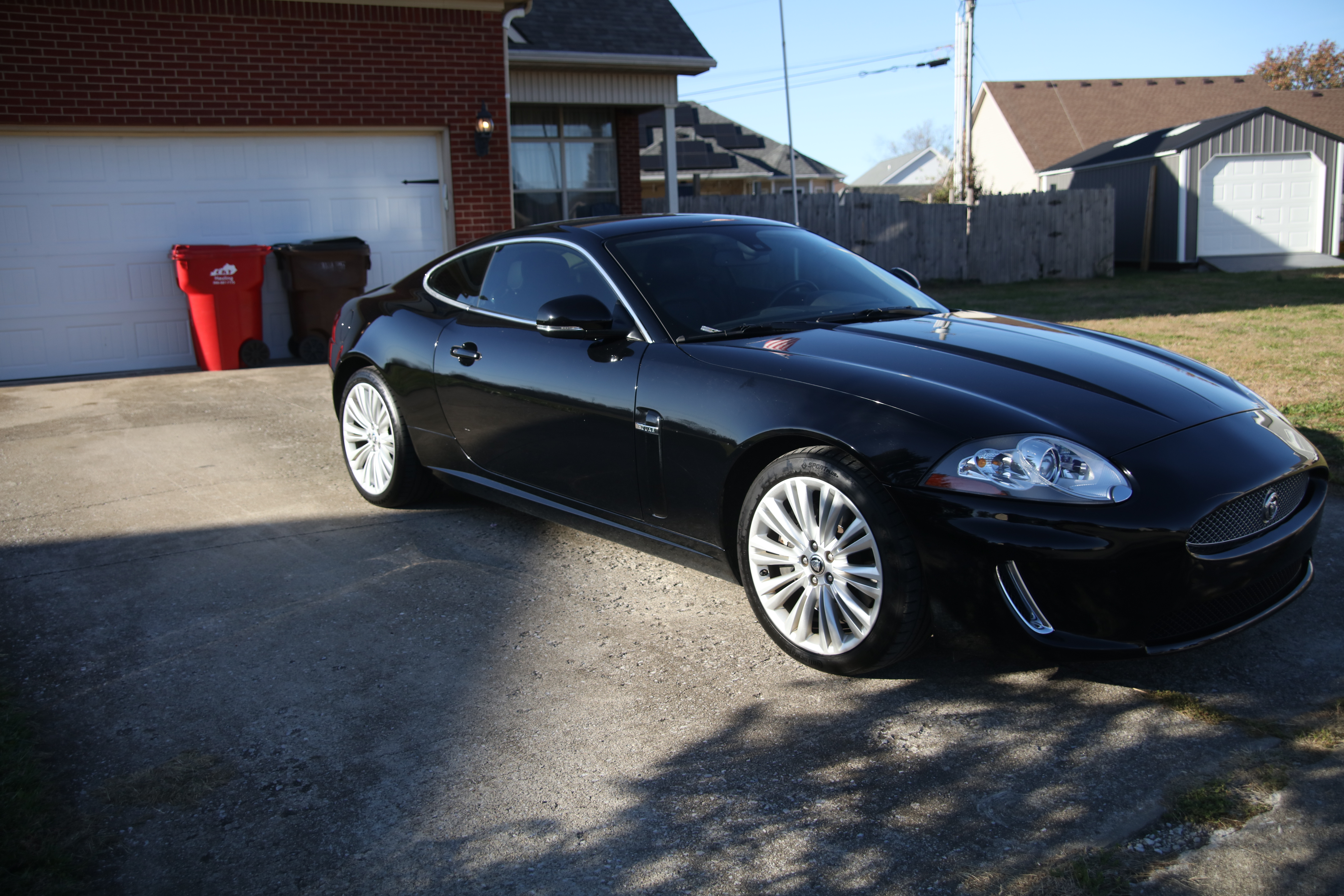 Used 2010 Jaguar XK Coupe RWD image 20