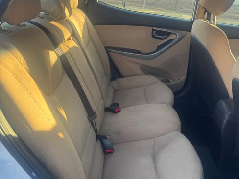 Used 2013 Hyundai Elantra GLS image 13