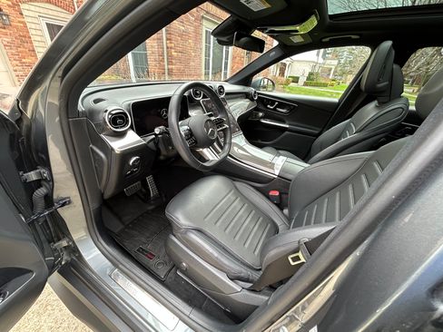 Used 2023 Mercedes-Benz GLC 300 4MATIC image 19