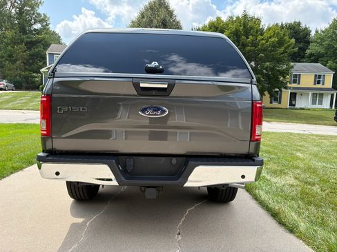 Used 2015 Ford F150 XLT w/ Equipment Group 302A Luxury AWD/4WD image 8