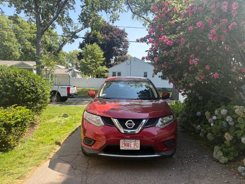 Used 2016 Nissan Rogue S AWD/4WD image 5