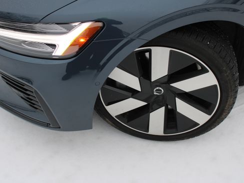 Used 2024 Volvo S60 T8 Plus w/ Protection Package Premier image 12