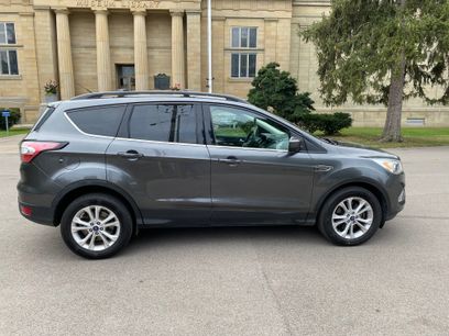 Used 2017 Ford Escape SE w/ Equipment Group 201A