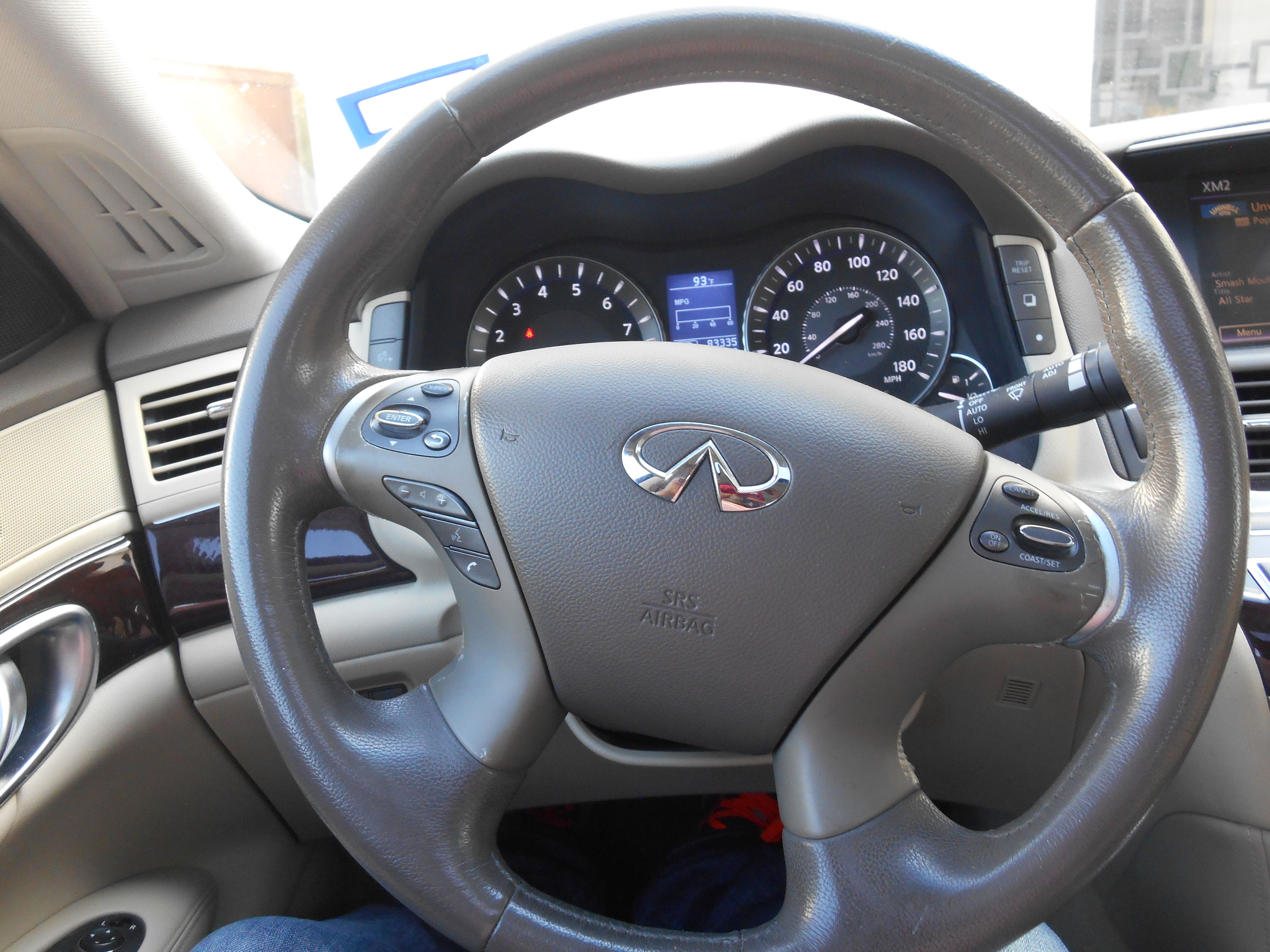 Used 2011 INFINITI M37 x w/ Premium Pkg AWD/4WD image 9