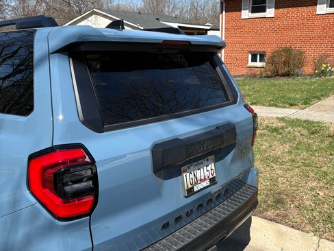 Used 2025 Toyota 4Runner SR5 image 6