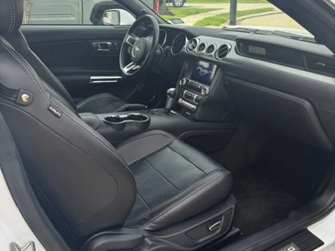 Used 2017 Ford Mustang Premium w/ Ecoboost Performance Package RWD image 6