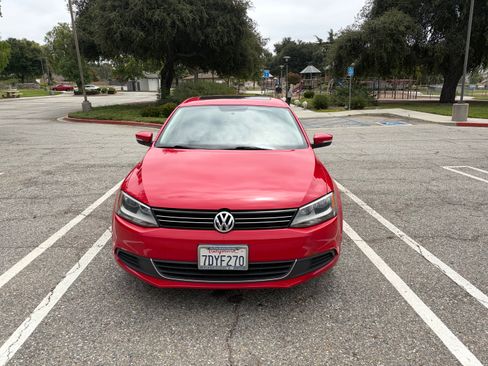 Used 2014 Volkswagen Jetta SE FWD image 5