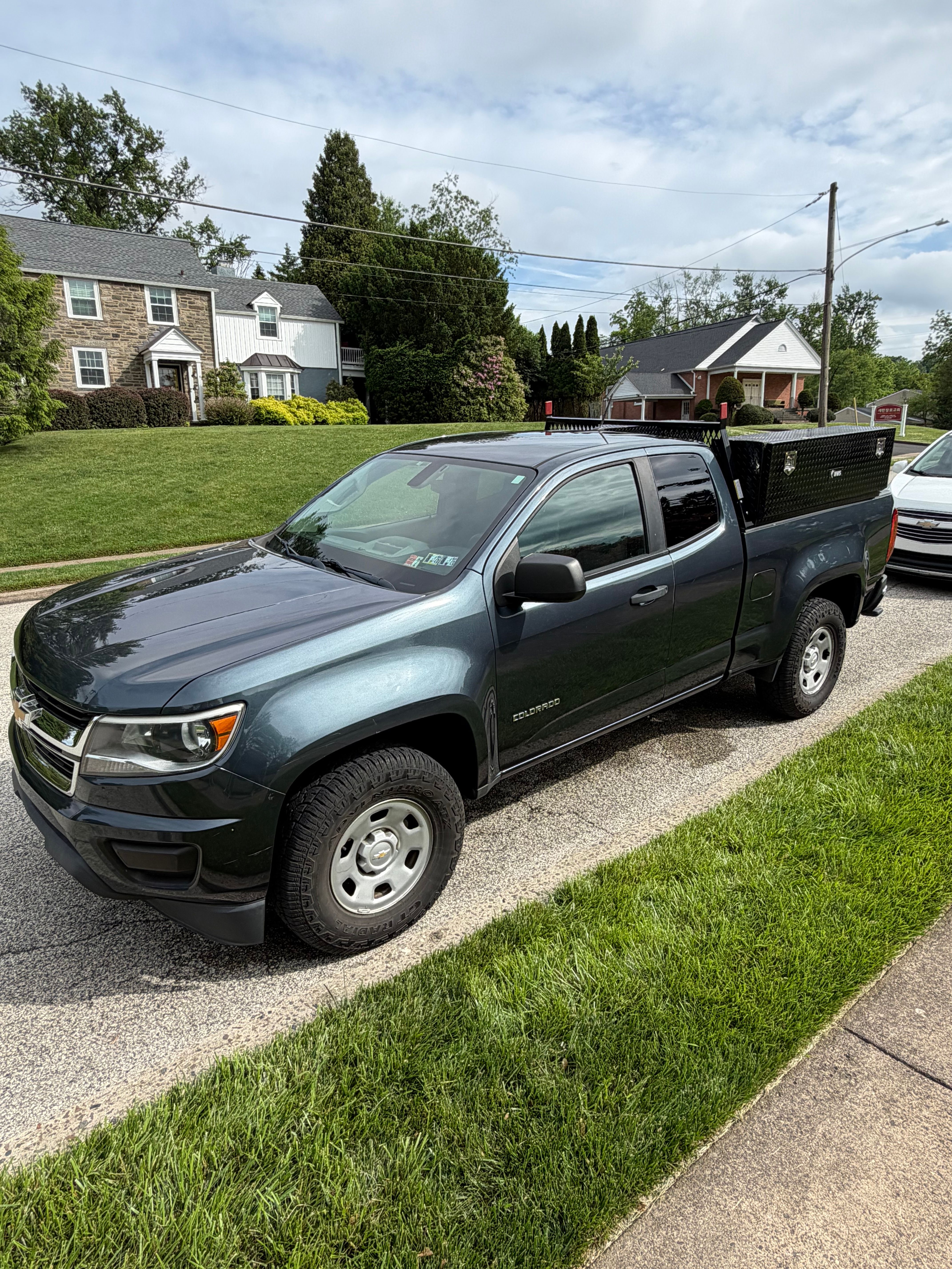 Used 2019 Chevrolet Colorado W/T RWD image 1