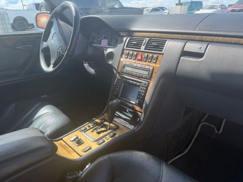 Used 2000 Mercedes-Benz E 55 AMG Sedan image 11