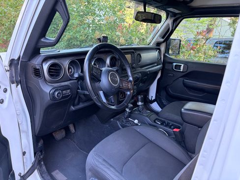 Used 2019 Jeep Wrangler Unlimited Sport S AWD/4WD image 10