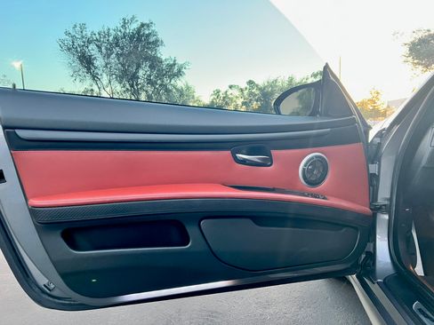 Used 2010 BMW M3 Coupe image 20