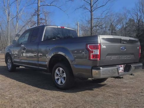 Used 2019 Ford F150 XLT image 5