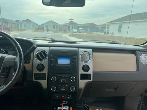 Used 2013 Ford F150 XLT w/ Luxury Equipment Group image 9