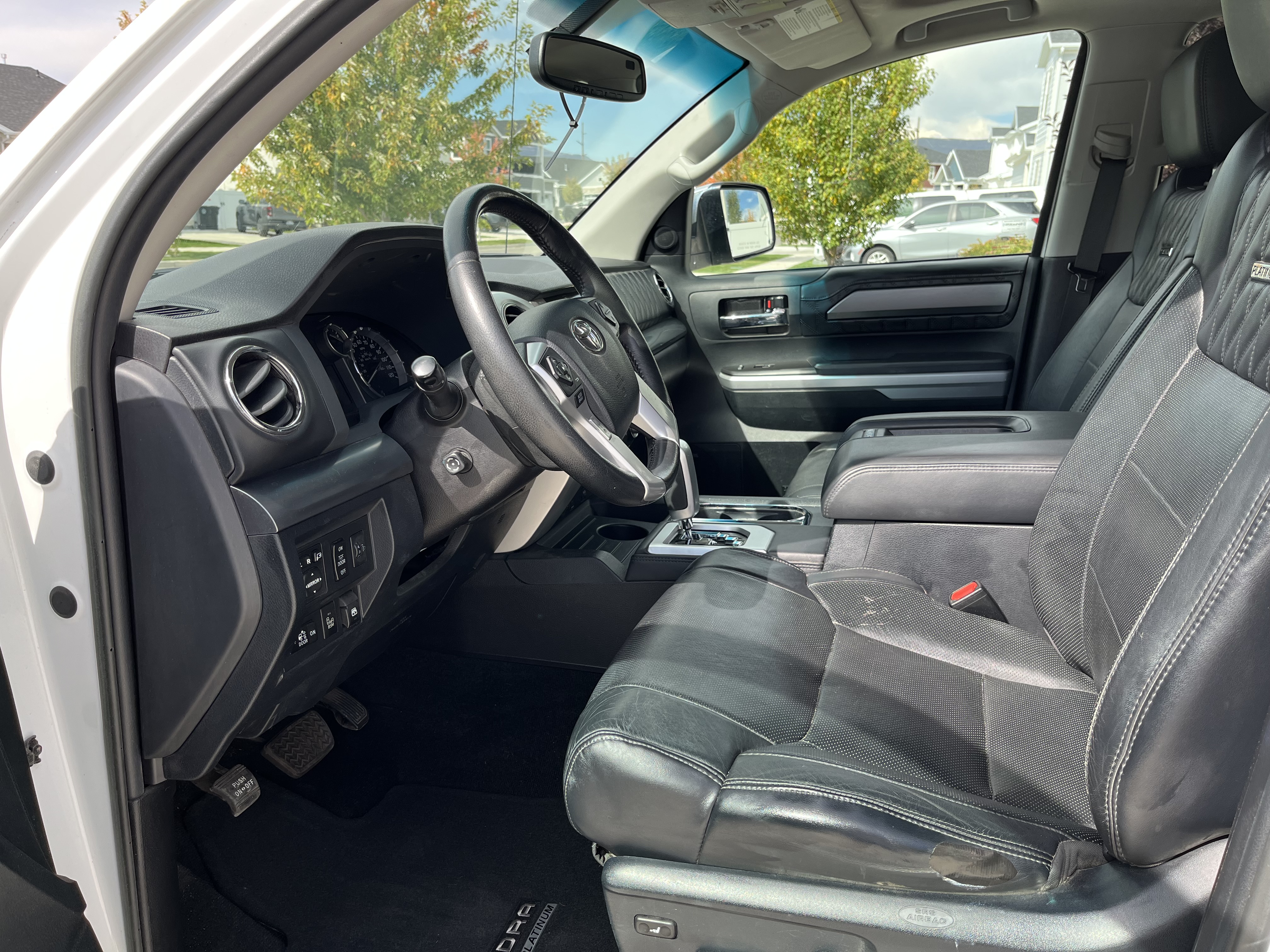 Used 2016 Toyota Tundra Platinum AWD/4WD image 12