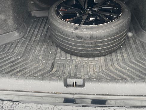 Used 2018 Honda Civic Si image 30