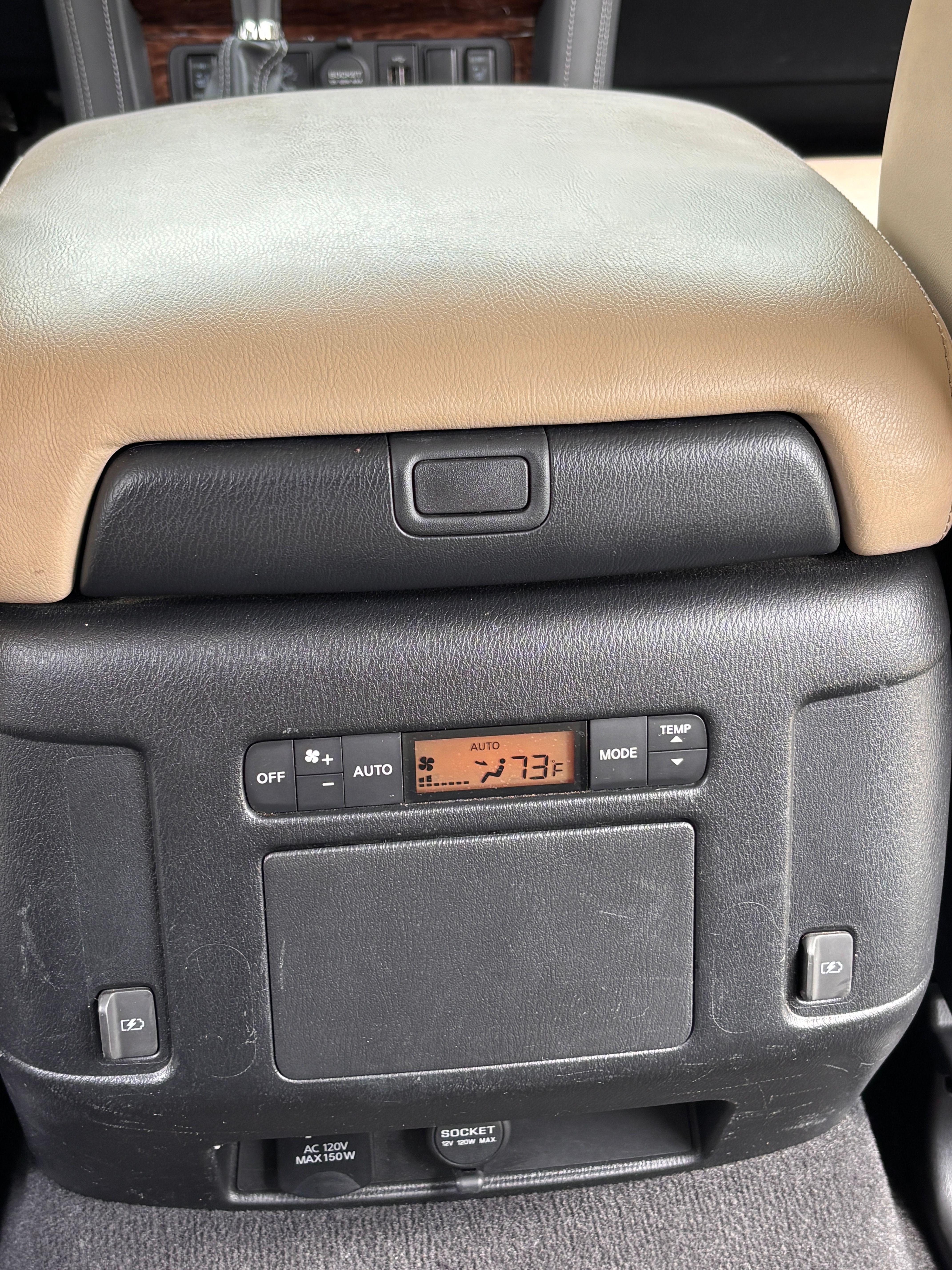 Used 2018 Nissan Armada SL w/ Premium Package RWD image 29