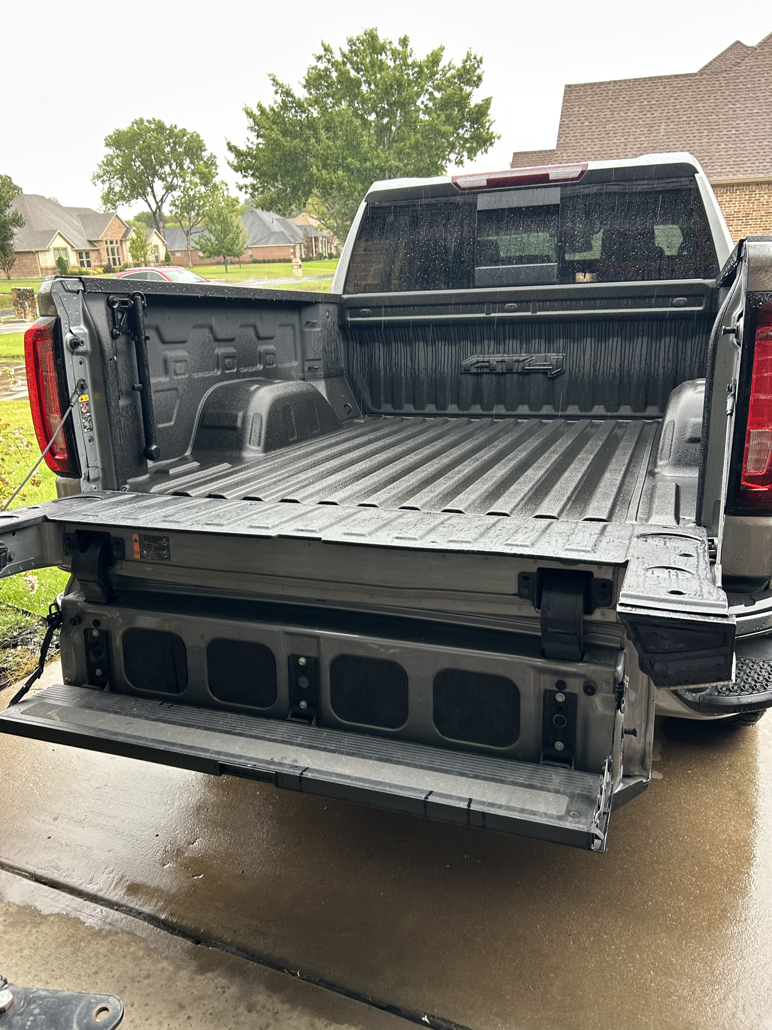 Used 2023 GMC Sierra 1500 AT4 w/ AT4 Premium Package AWD/4WD image 8