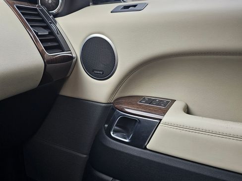 Used 2015 Land Rover Range Rover Sport Supercharged image 15