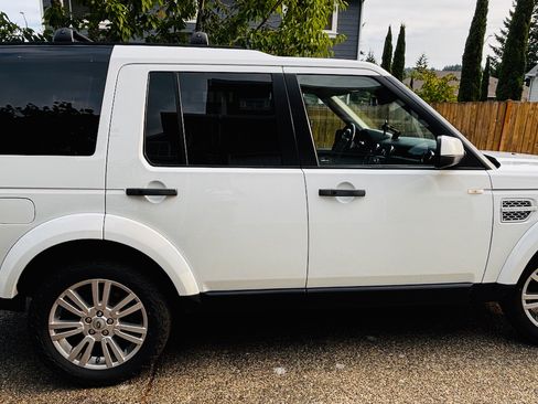 Used 2013 Land Rover LR4 HSE LUX image 9