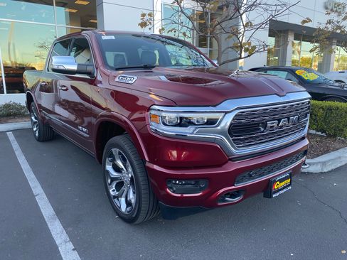 Used 2020 RAM 1500 Limited image 2