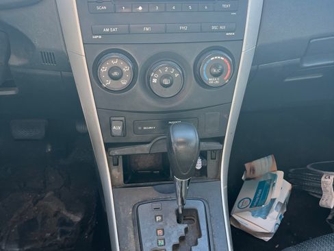 Used 2009 Toyota Corolla S image 10