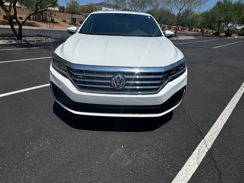 Used 2021 Volkswagen Passat 2.0T R-Line FWD image 2