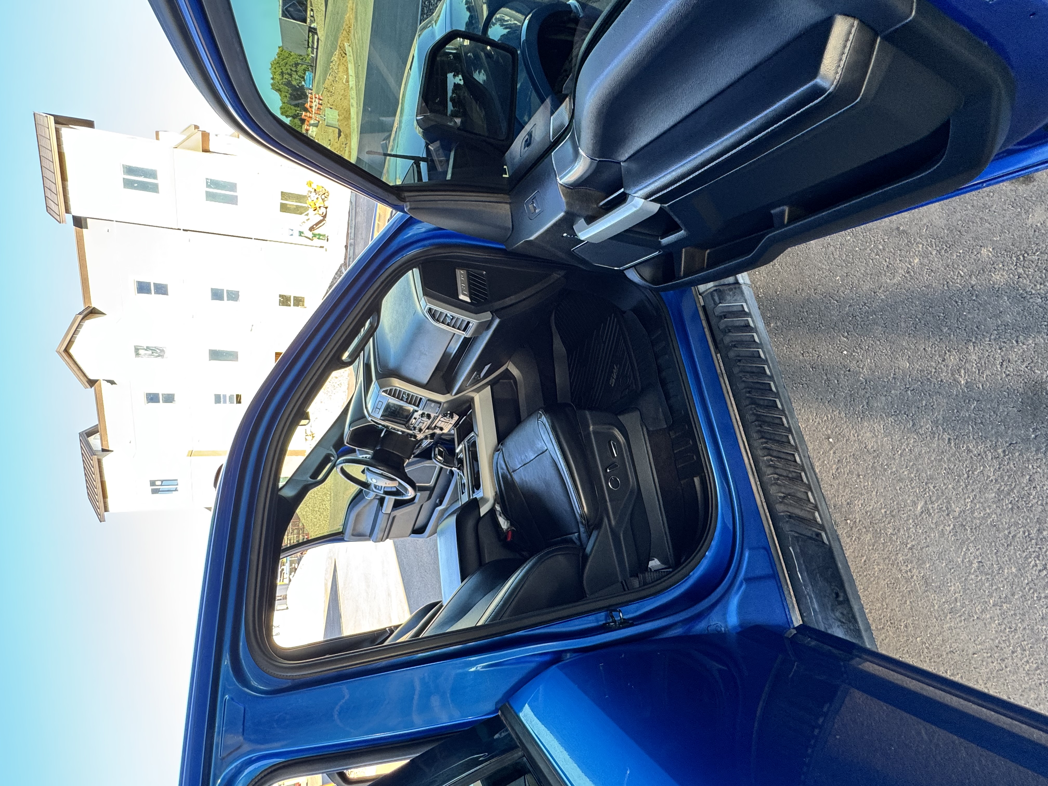 Used 2016 Ford F150 Lariat AWD/4WD image 14