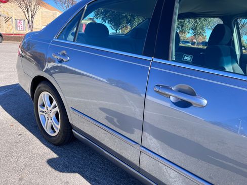 Used 2007 Honda Accord SE image 10