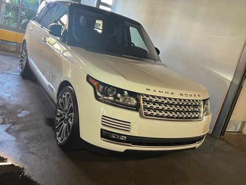 Used 2016 Land Rover Range Rover Long Wheelbase Supercharged image 13
