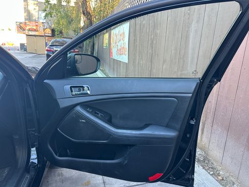 Used 2012 Kia Optima SX w/ Premium Touring Pkg image 12