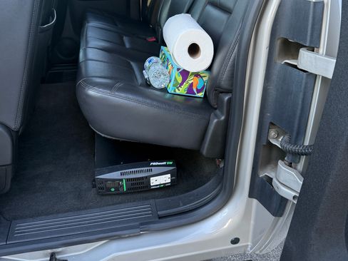 Used 2008 GMC Sierra 3500 SLT w/ Convenience Package image 10