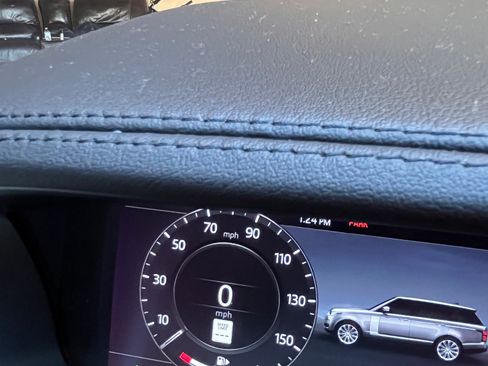 Used 2021 Land Rover Range Rover Westminster Edition image 17