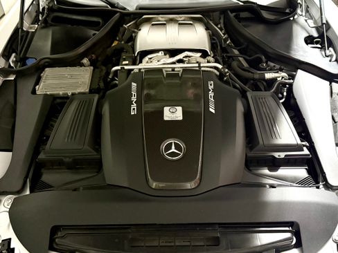 Used 2018 Mercedes-Benz AMG GT R image 5