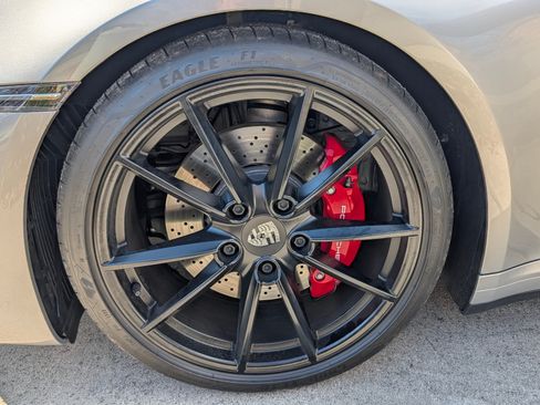 Used 2020 Porsche 911 Carrera S image 27