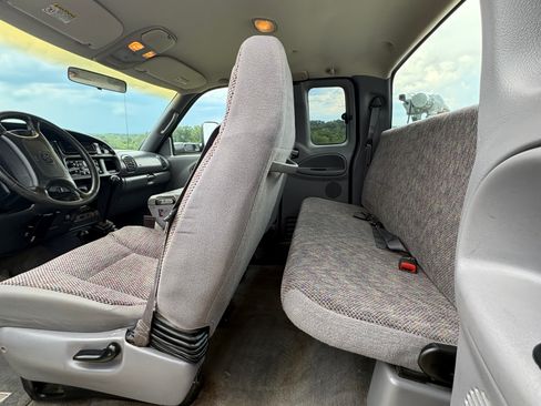 Used 2001 Dodge Ram 3500 Truck 4x4 Quad Cab image 10